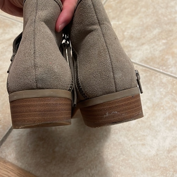 call it SPRING fall ankle booties suede - Picture 4 of 4